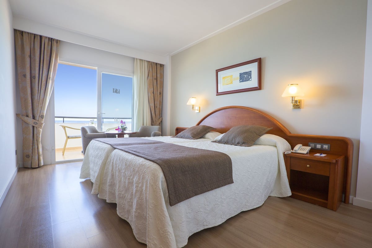 1 bedroom, minibar, in-room safe, desk