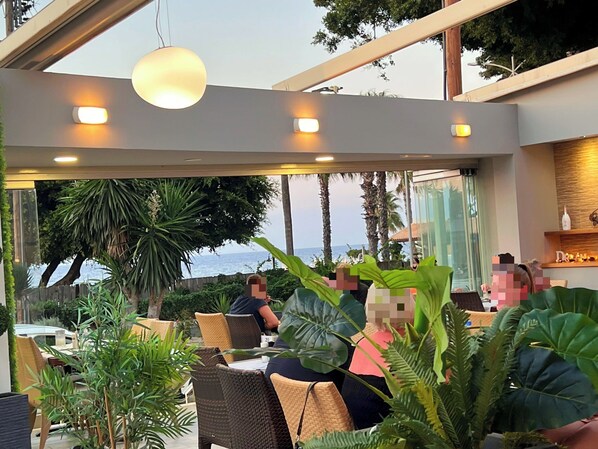 Breakfast, lunch, dinner served; Greek cuisine - Caravel Apartment Hotel (Rhodes)