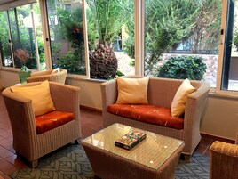 Sala de estar en el lobby