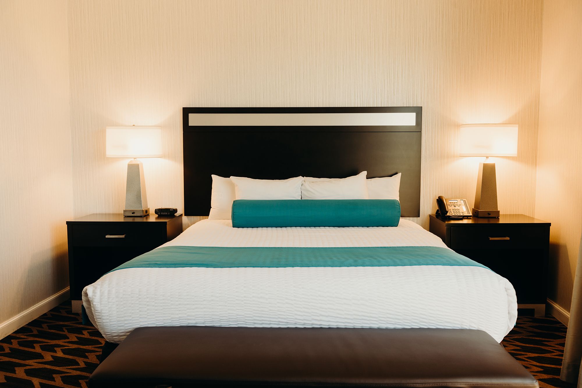 standard room, 1 king bed, non smoking | premium bedding, desk, blackout curtains, iron/ironing board