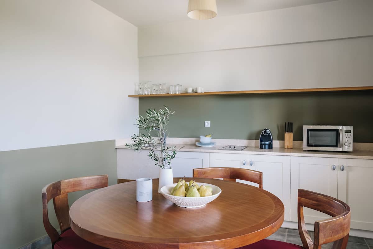 family apartment, pool access, sea view | 1 bedroom, premium bedding, minibar, in-room safe