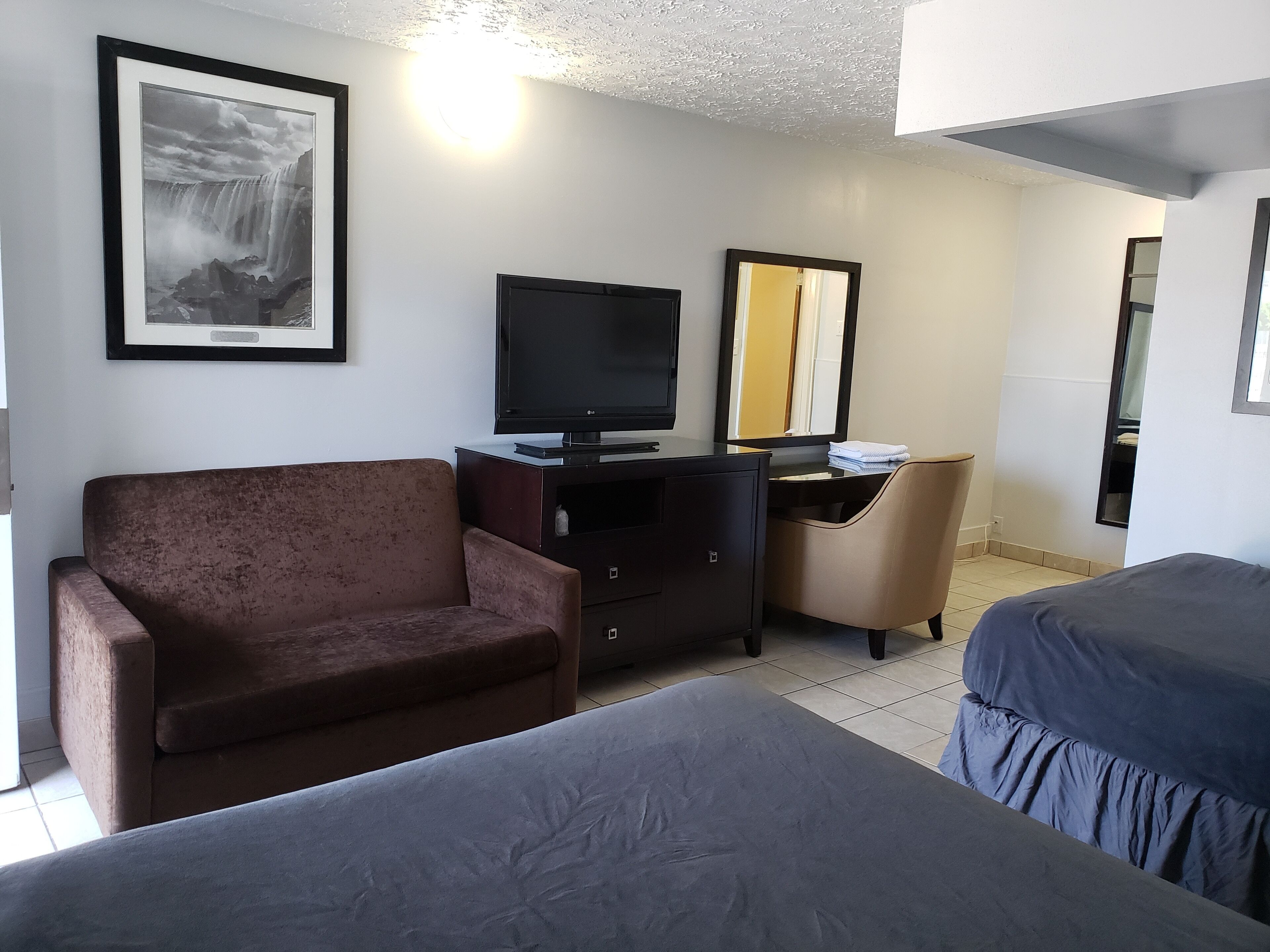 Standard Room, 2 Queen Beds