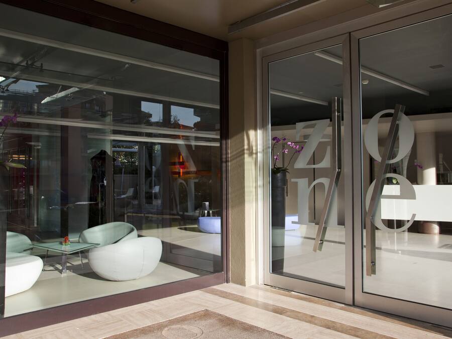 EntrĂ©e de lâhĂ©bergement