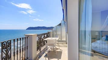 Executive-Suite, Terrasse, Meerblick | Balkon