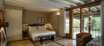 Santellone Resort