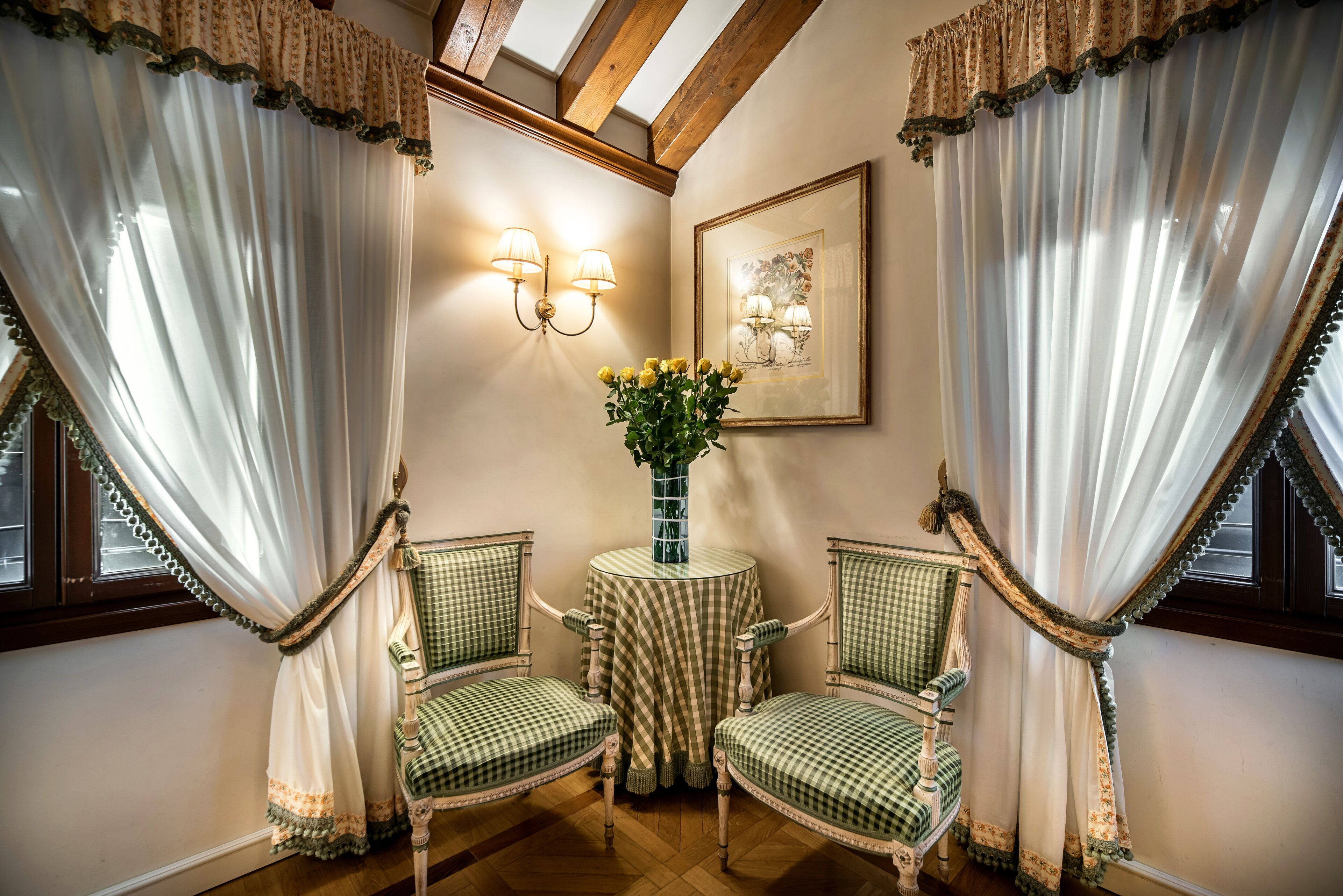 superior double or twin room (in barchessa) | 1 bedroom, down duvets, minibar, desk