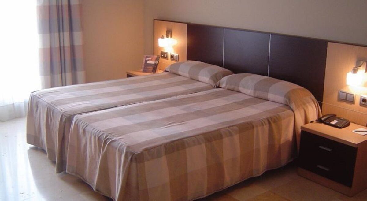 Minibar, in-room safe, desk, blackout curtains