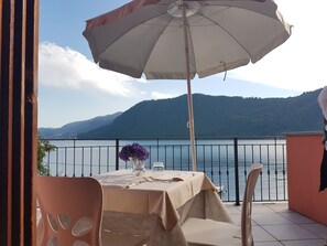 Balcony view - La Sibilla Cusiana (Pettenasco)