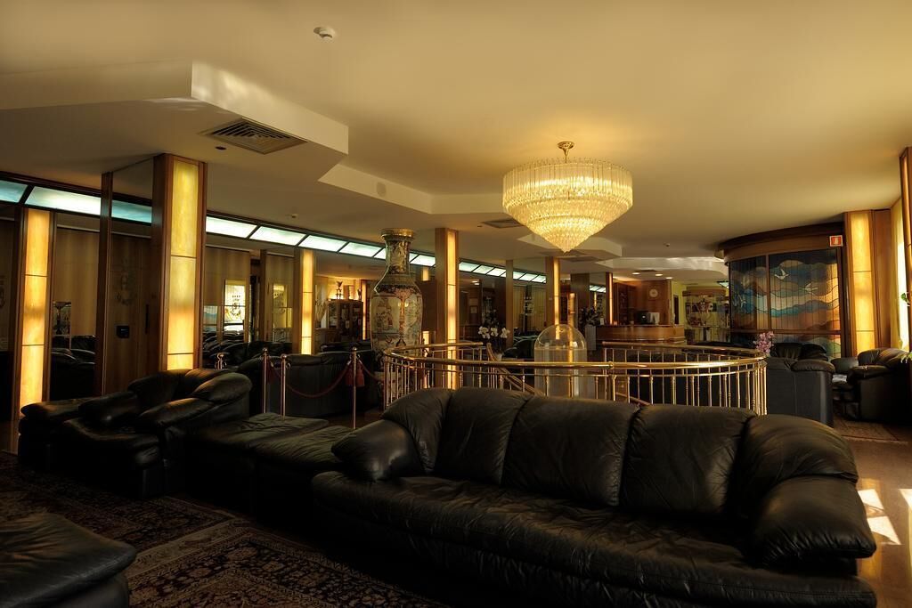 Hall