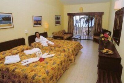 Santana Beach Resort Hotel