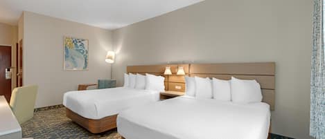 1 chambre, literie de qualité supérieure, surmatelas, bureau