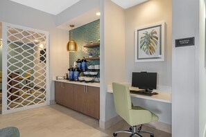 Business center - Best Western Wesley Chapel (Wesley Chapel)