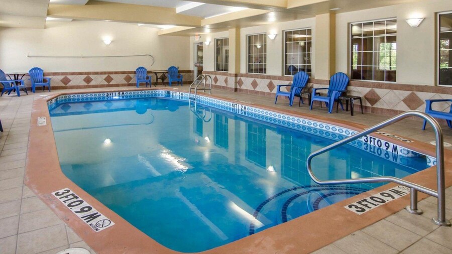 Sleep Inn & Suites Springdale West