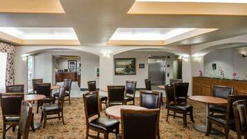 Free buffet breakfast