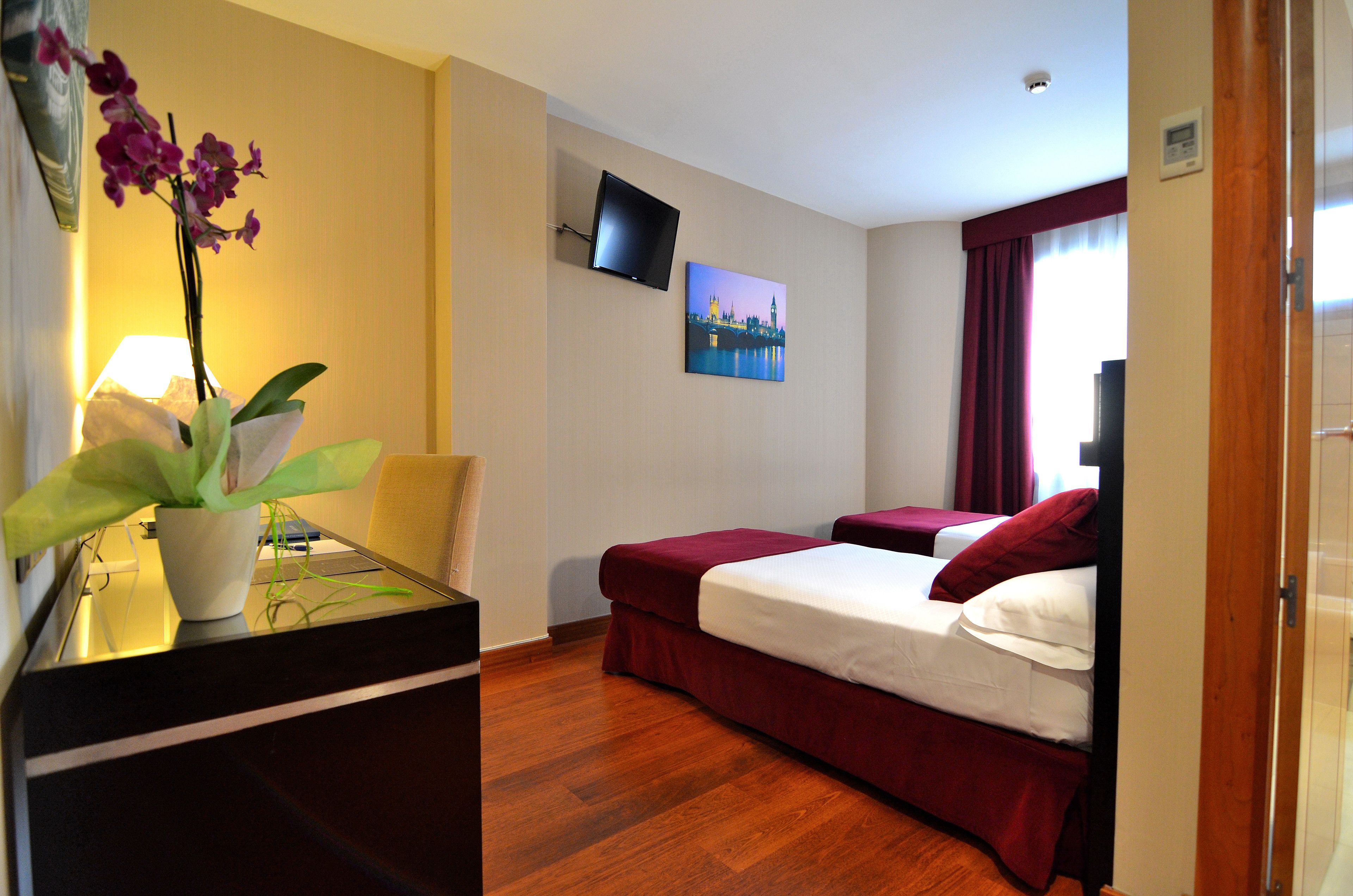 minibar, in-room safe, desk, soundproofing