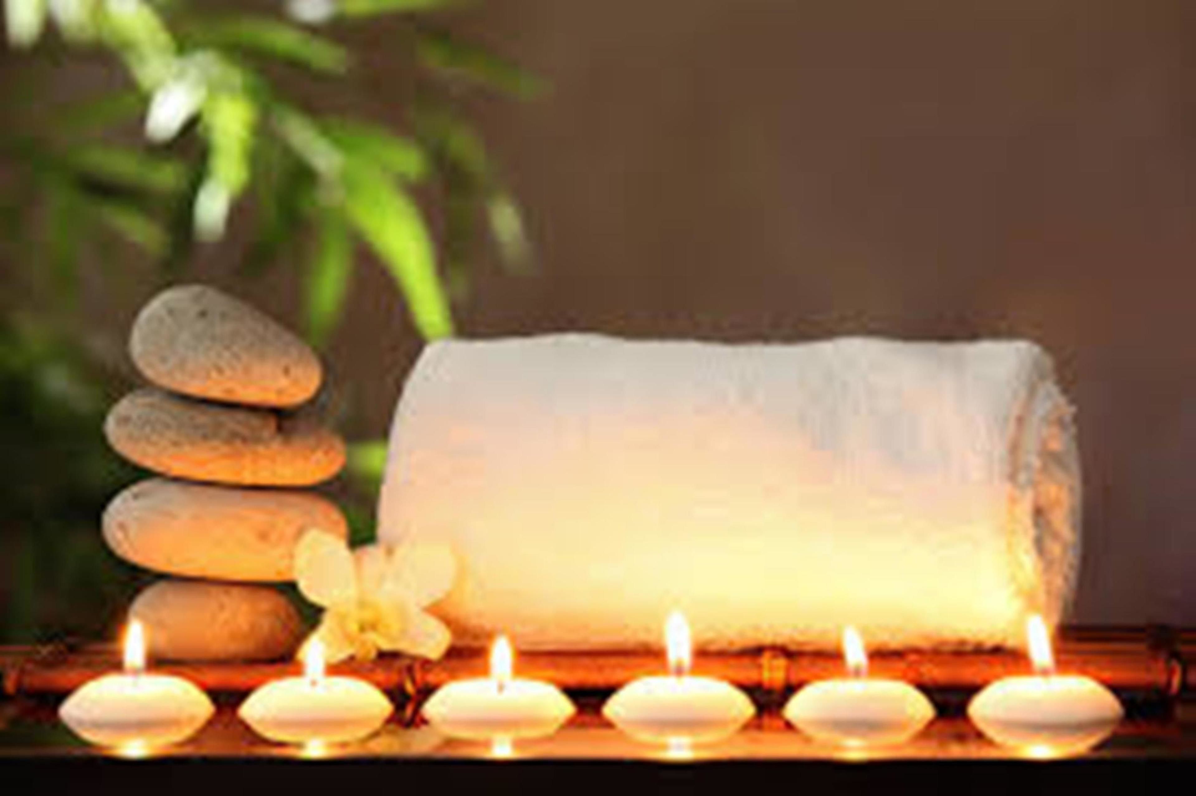 sauna, hot tub, body treatments, hydrotherapy, aromatherapy, facials