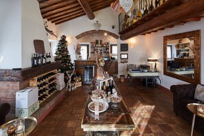 Reception - Il Castelluccio Country Resort (Barberino di Mugello)