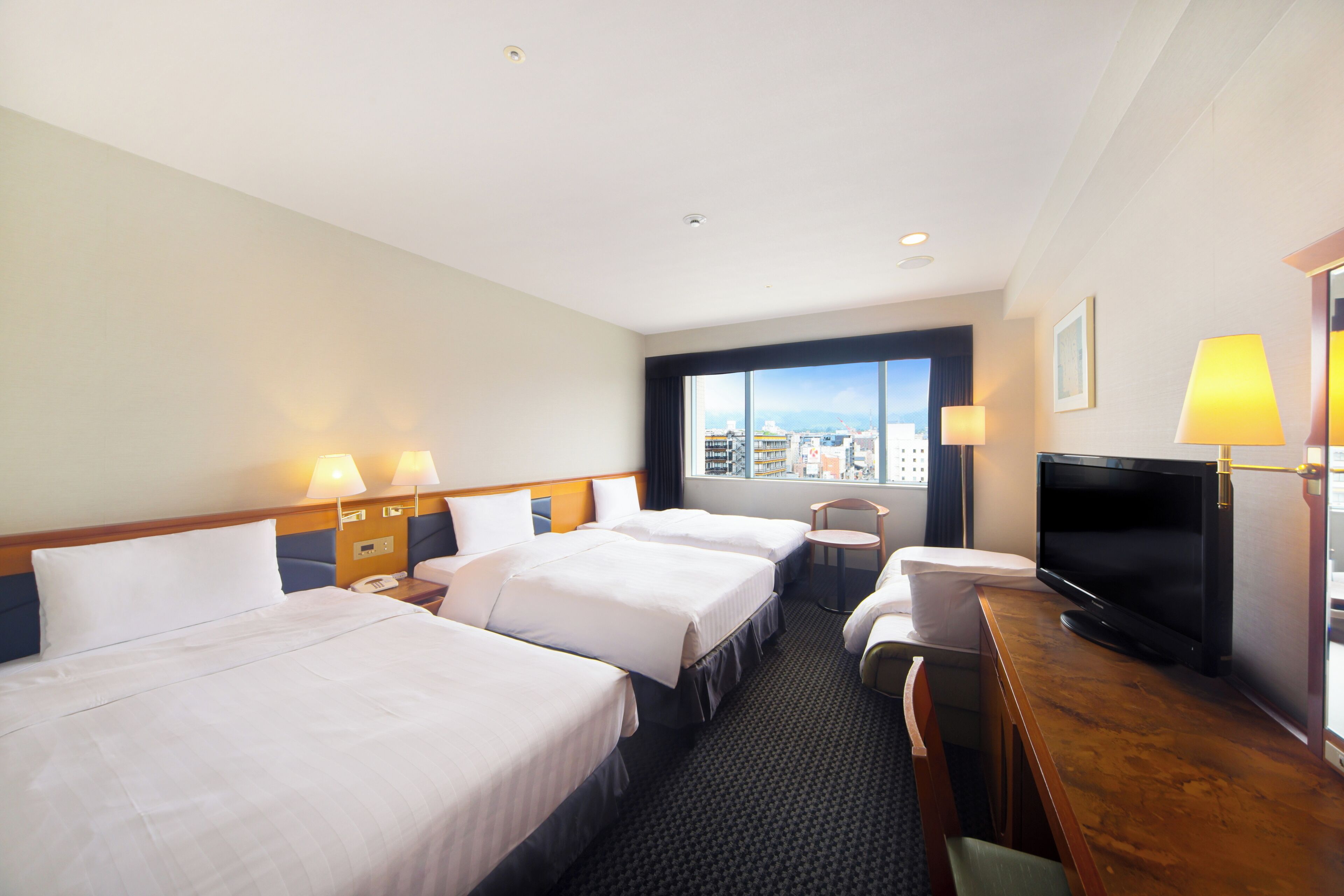 large twin room, non smoking (for 4 people) | 1 bedroom, premium bedding, down duvets, in-room safe