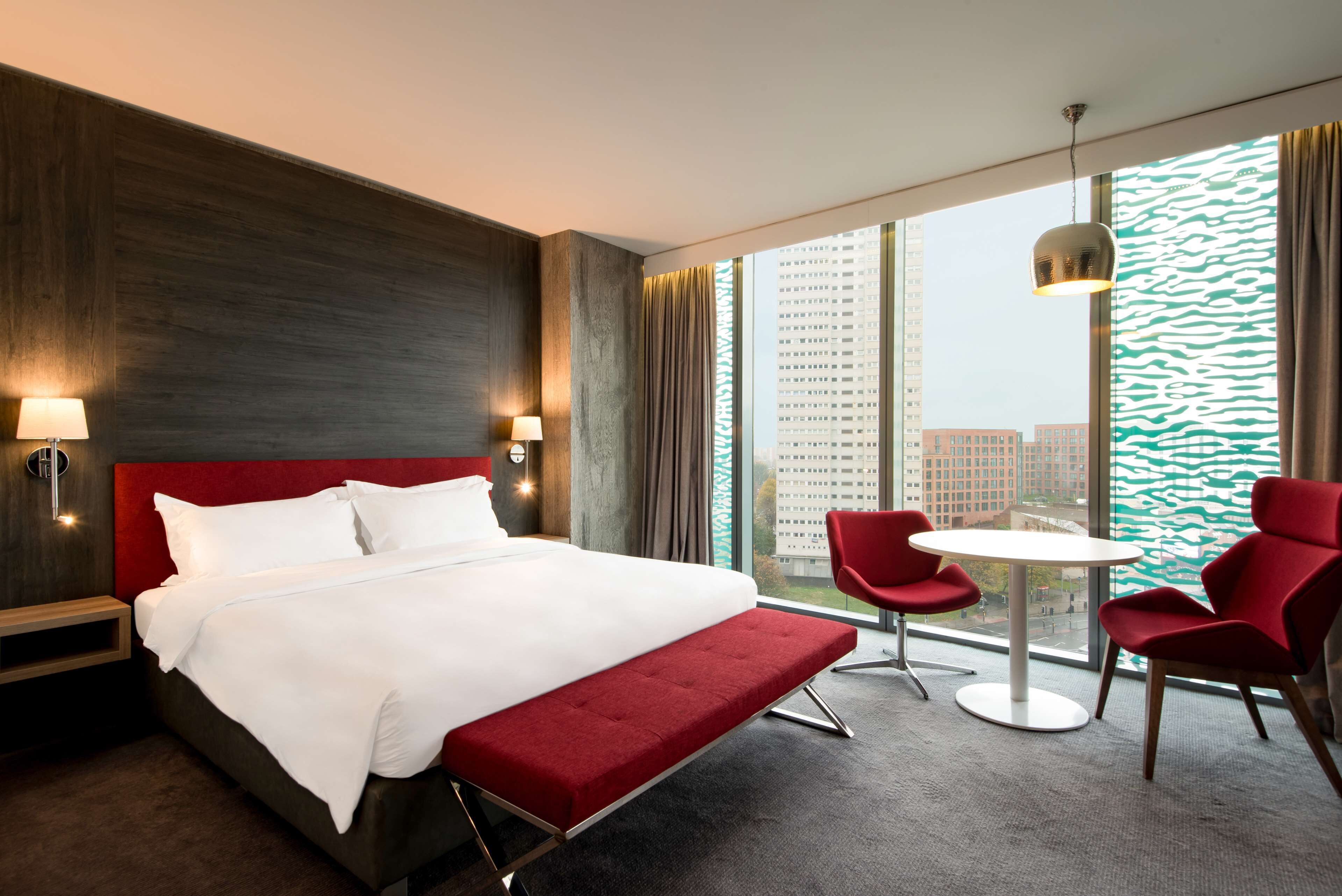 Hypo-allergenic bedding, in-room safe, desk, iron/ironing board