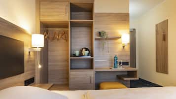 Ropa de cama hipoalergénica y escritorio