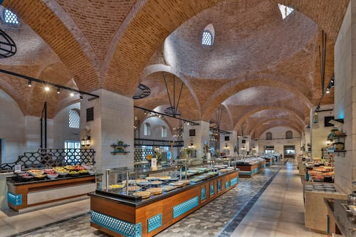 6 restaurants servant le petit déjeuner, spécialités Cuisine locale