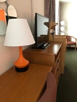 Ropa de cama de alta calidad y escritorio