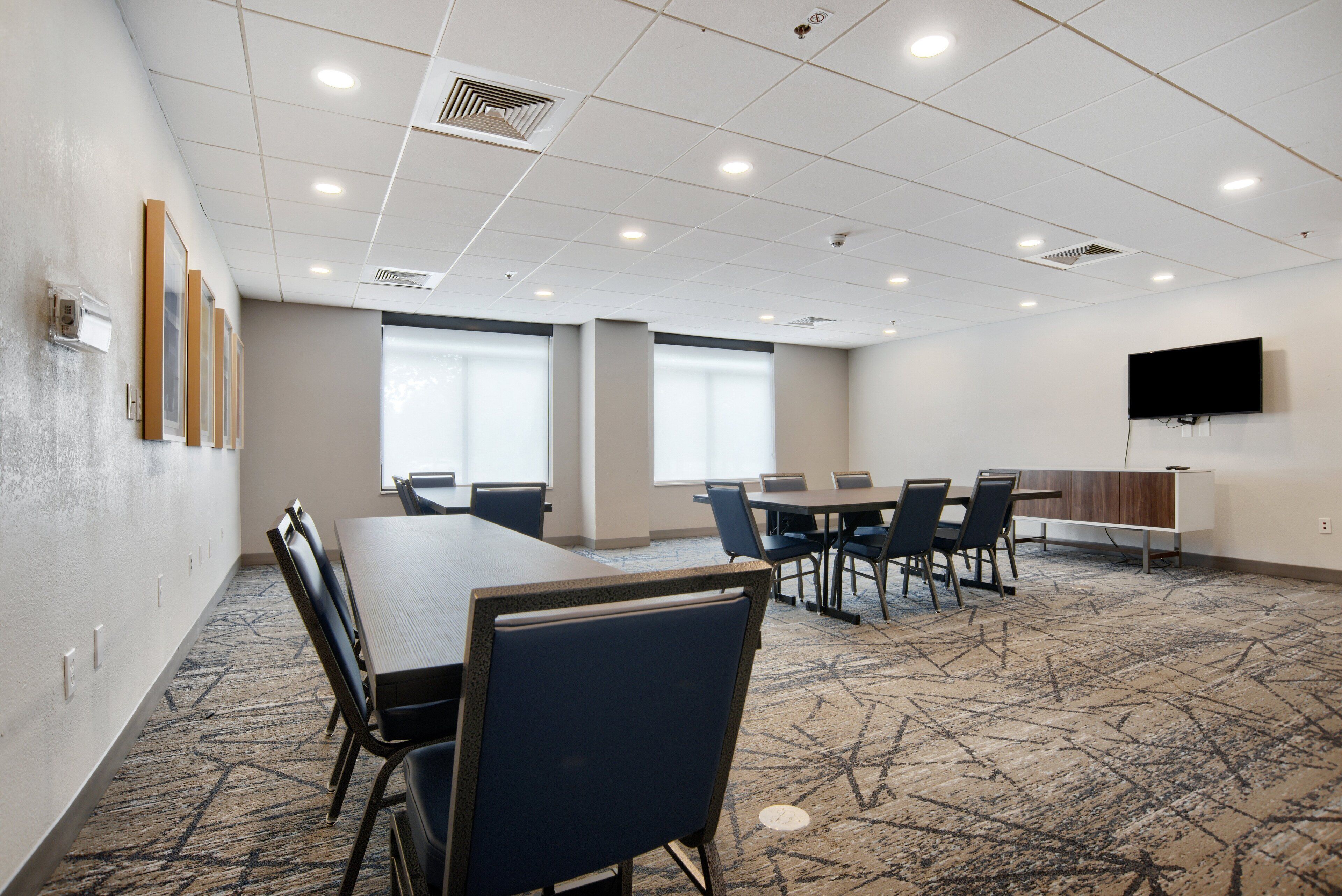 Foto - Holiday Inn Express Mobile I-65 by IHG