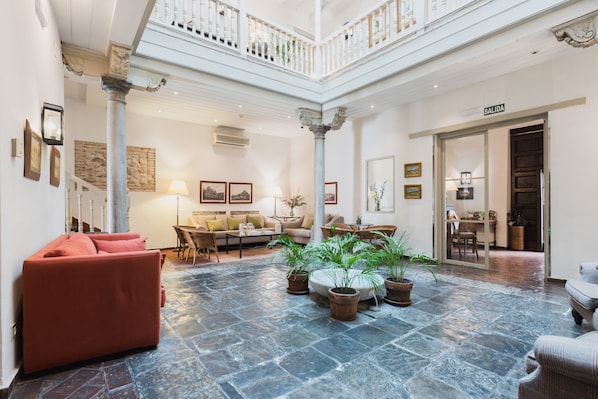 LED TV - Hotel Palacio de Los Navas (Granada)