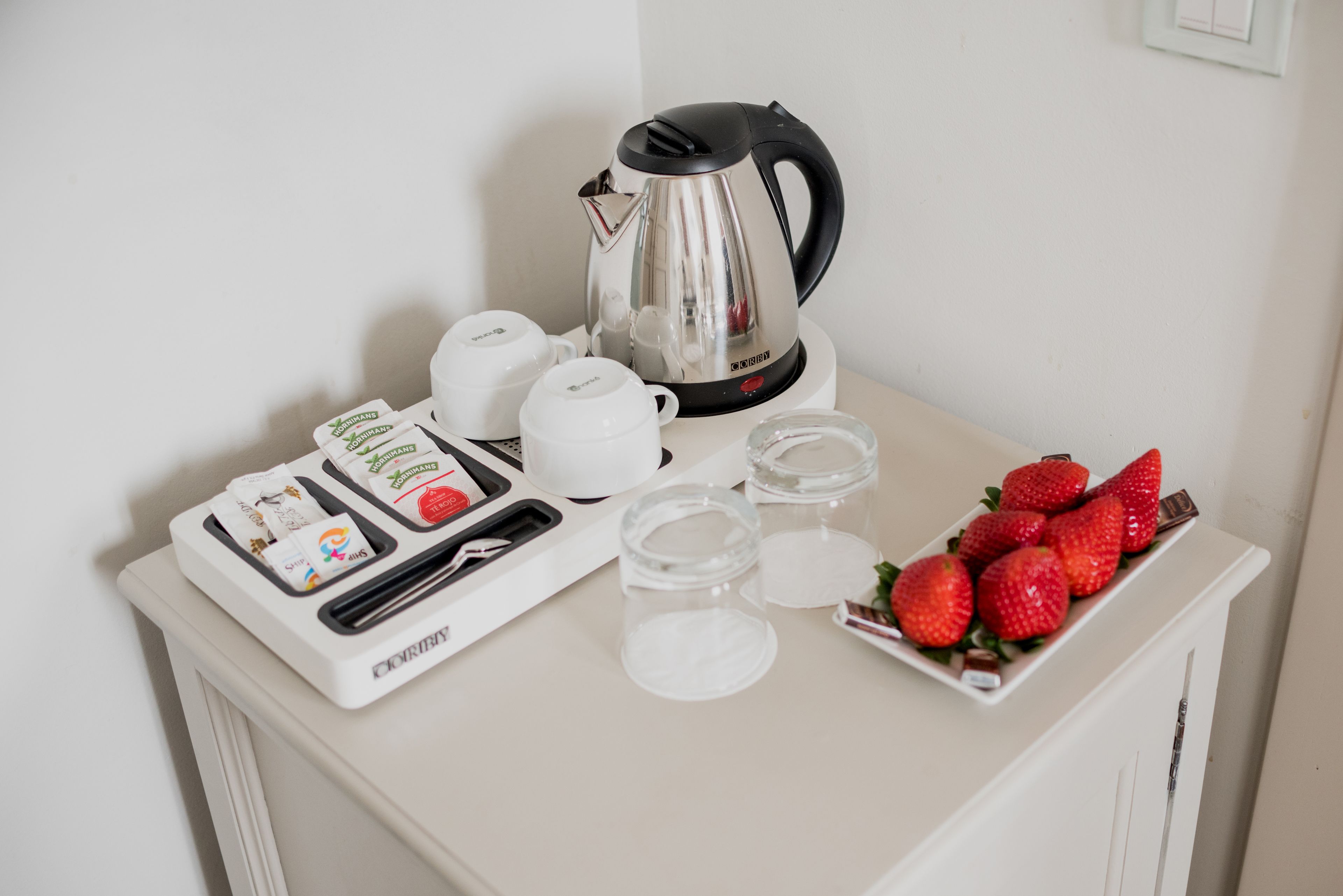 premium room, 2 single beds | 1 bedroom, premium bedding, down duvets, minibar