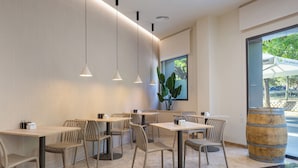Restaurant - Checkin Valencia Ciscar (Picanya)