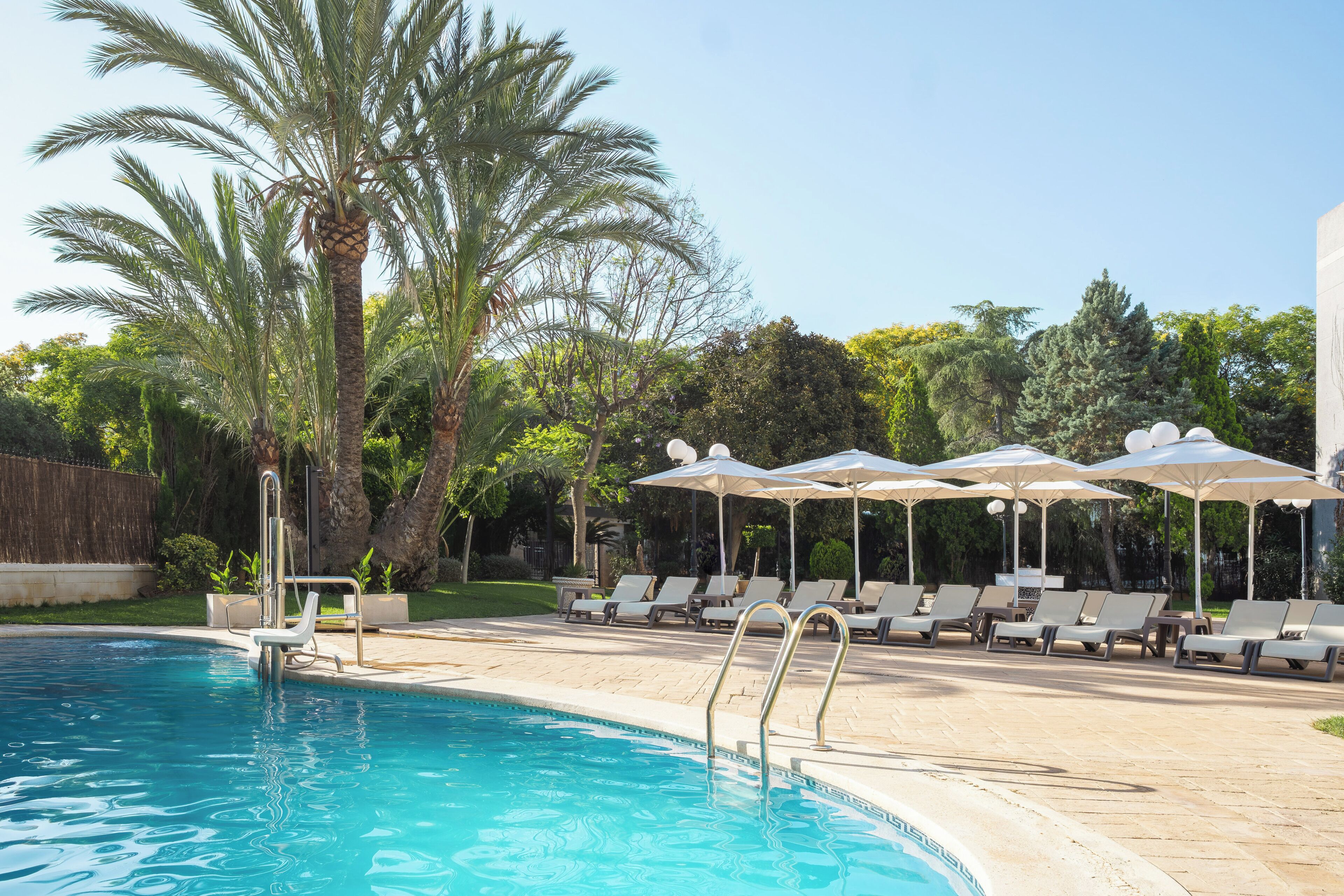 Seasonal outdoor pool