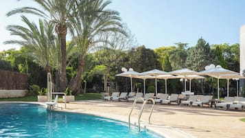 Piscina a l'aire lliure de temporada