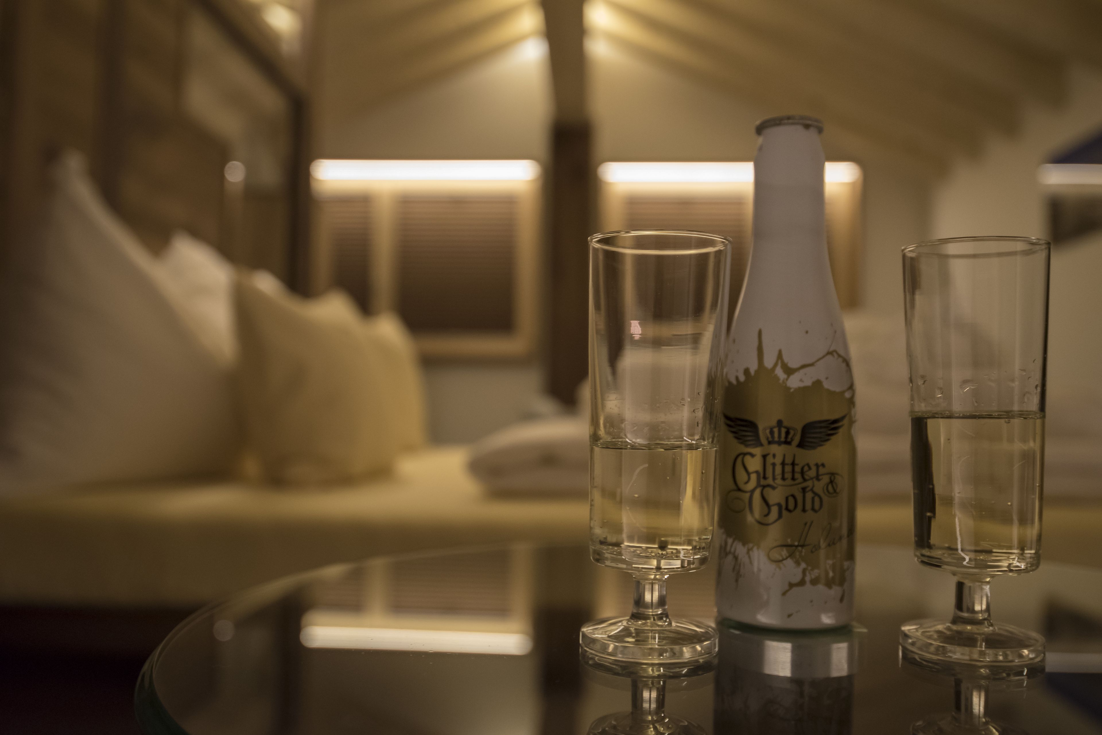 suite, balcony, mountain view (slalom suite) | premium bedding, in-room safe, desk, free cots/infant beds