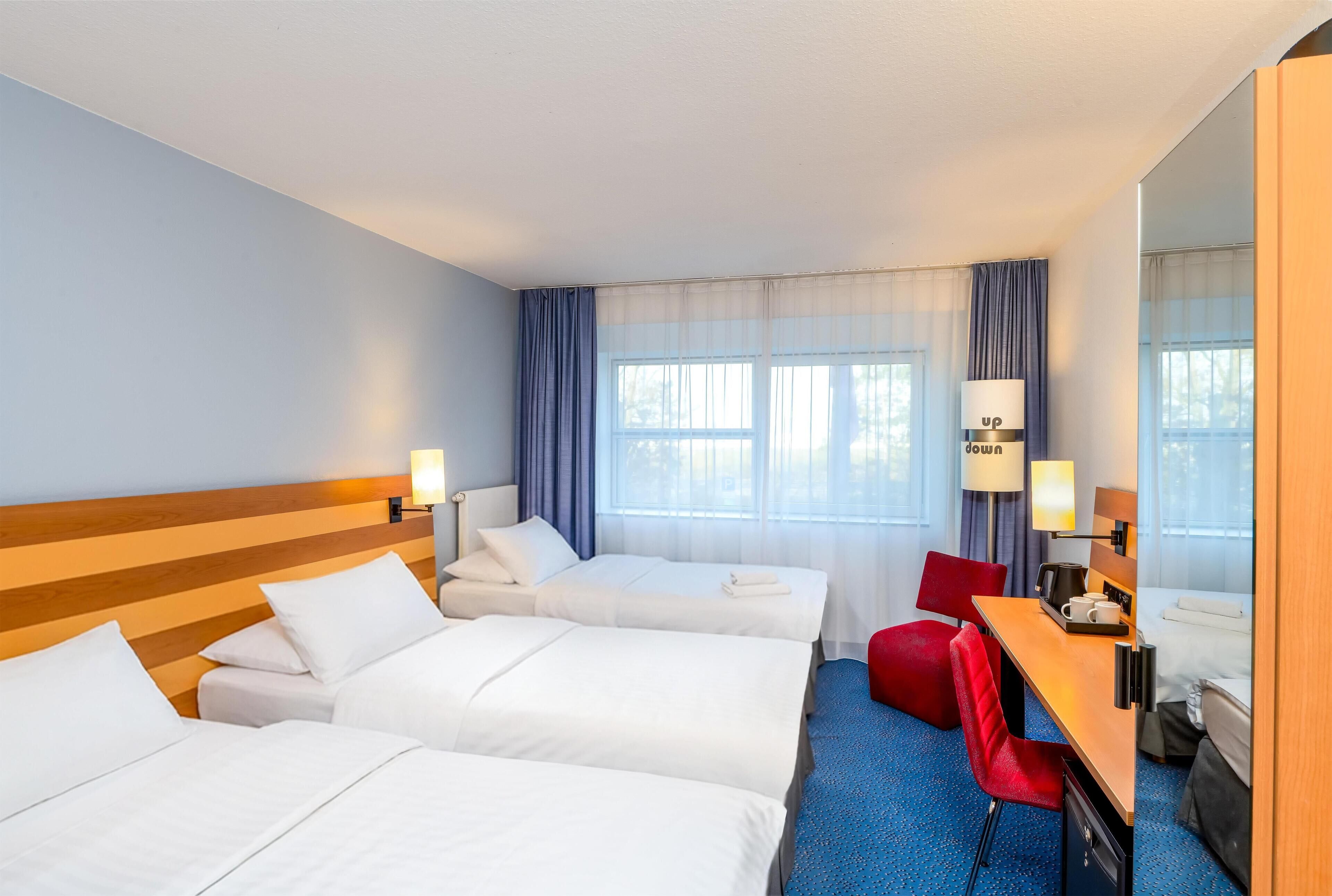 Habitación estándar (Triple) | Ropa de cama hipoalergénica y minibar 