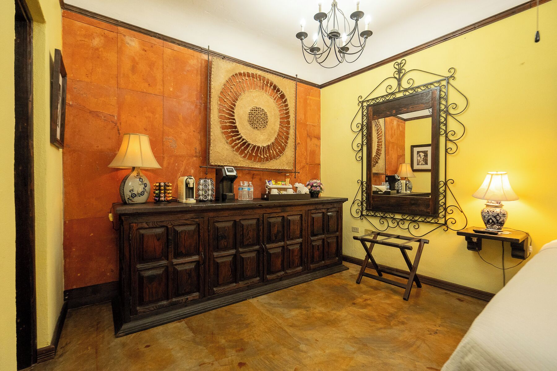 standard room | minibar