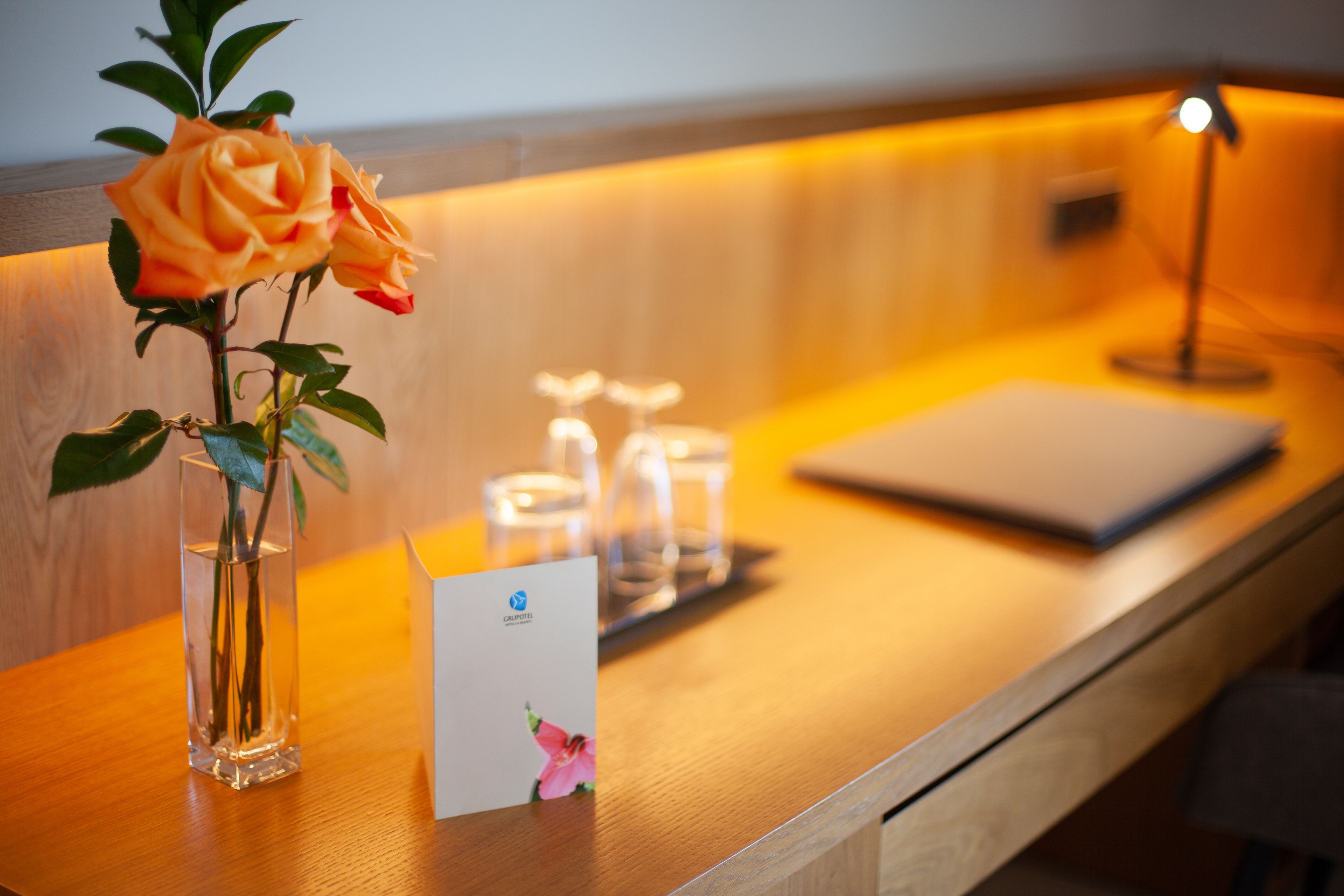 1 bedroom, down duvets, minibar, in-room safe