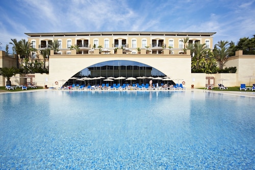 Grupotel Playa de Palma Suites & Spa