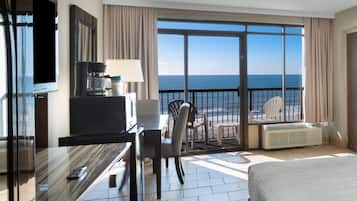 Oceanfront King Room | In-room safe, blackout drapes, iron/ironing board, bed sheets
