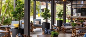 voco Surfside Aruba by IHG