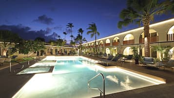 Outdoor pool, open 8:00 AM to 8:00 PM, pool umbrellas, pool loungers