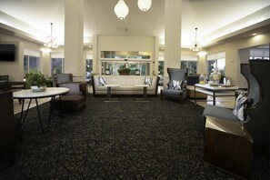 Lobby - Hilton Garden Inn Fayetteville Fort Bragg (Fayetteville)