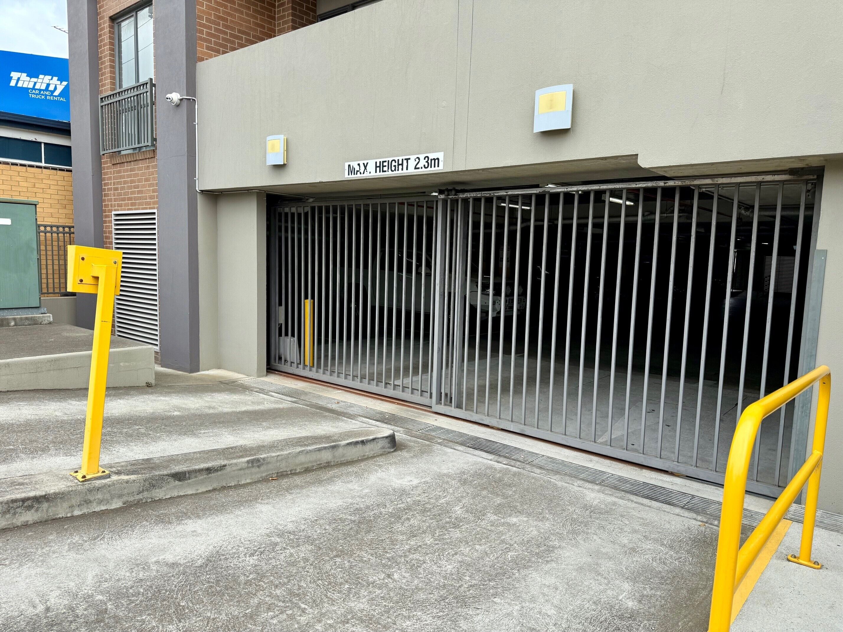 self-parking (surcharge) 20 per day