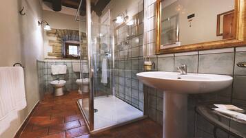 xxx | Bathroom