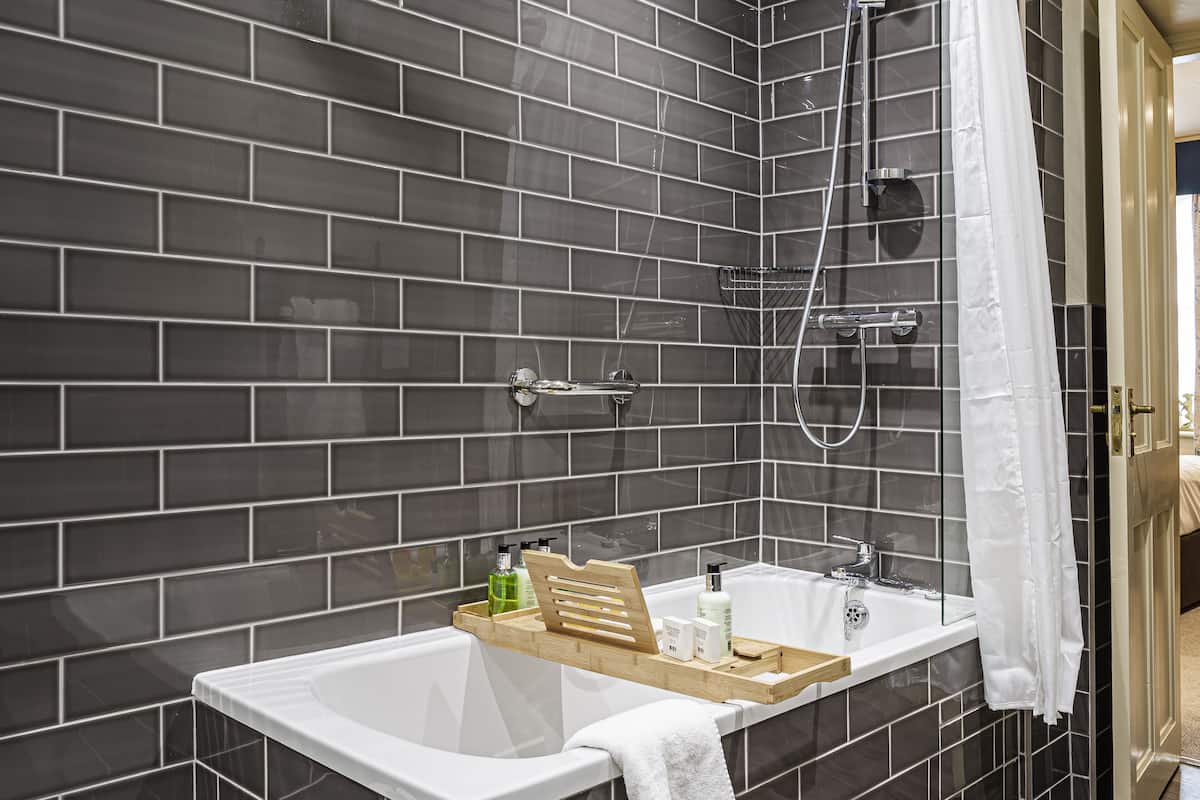 classic double room | 1 bedroom, egyptian cotton sheets, premium bedding