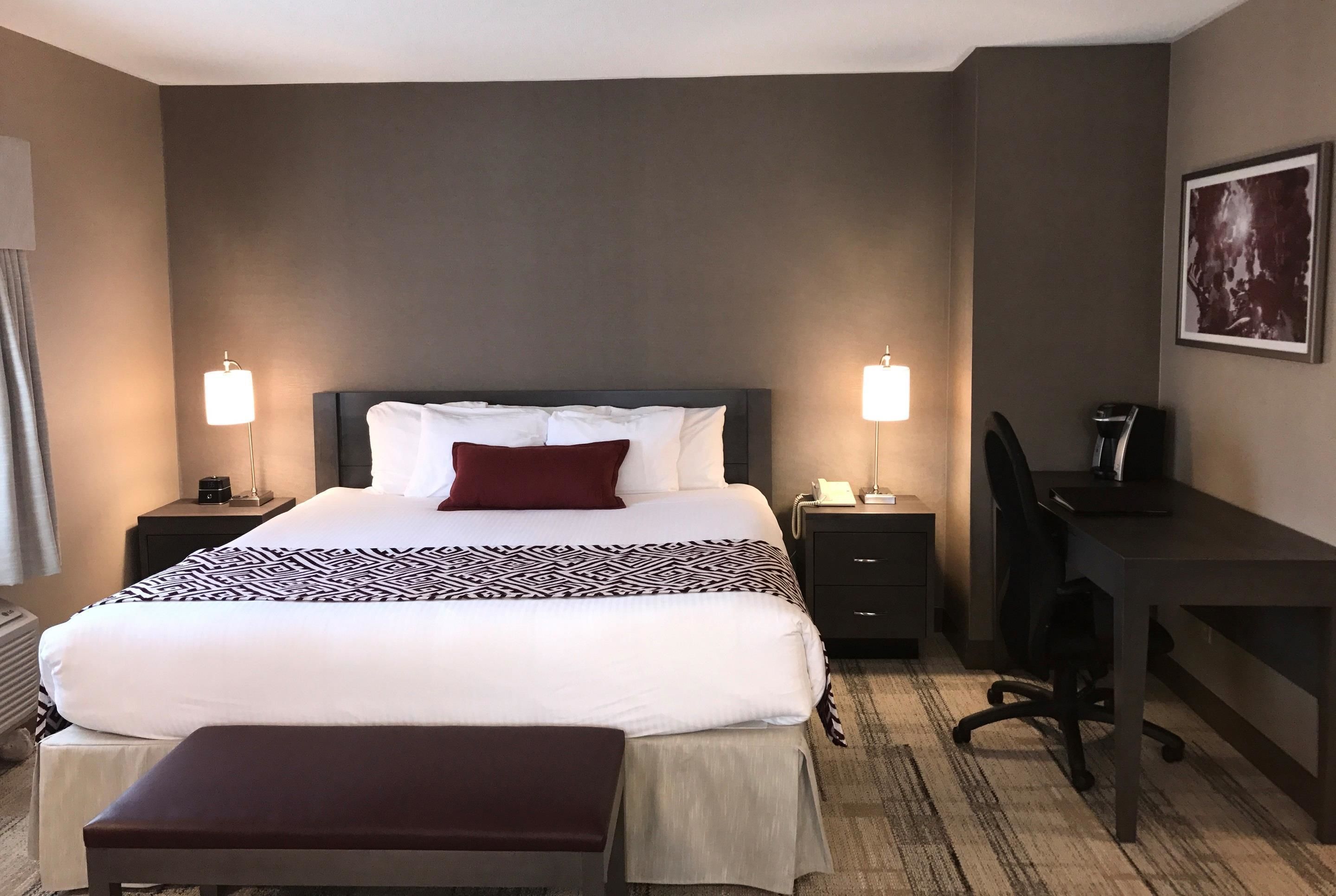 premium bedding, pillow-top beds, in-room safe, blackout curtains