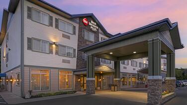 Best Western Plus Vineyard Inn & Suites