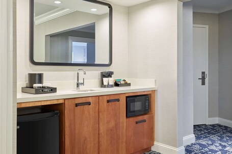 Embassy Suites by Hilton Washington D.C. Convention Center - Image 46