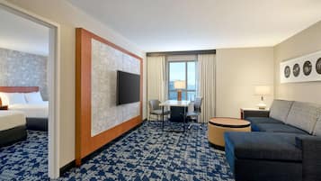 1 chambre, literie de qualité supérieure, surmatelas, bureau
