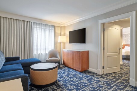 Embassy Suites by Hilton Washington D.C. Convention Center - Image 42