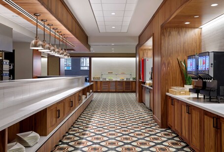 Embassy Suites by Hilton Washington D.C. Convention Center - Image 45